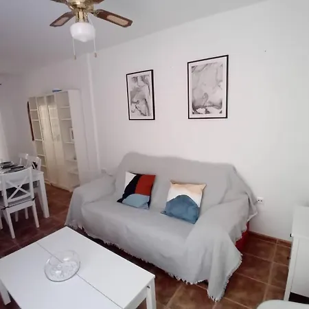 Holiday home Casa, 300 Metros Playa, Wifi, Parking.